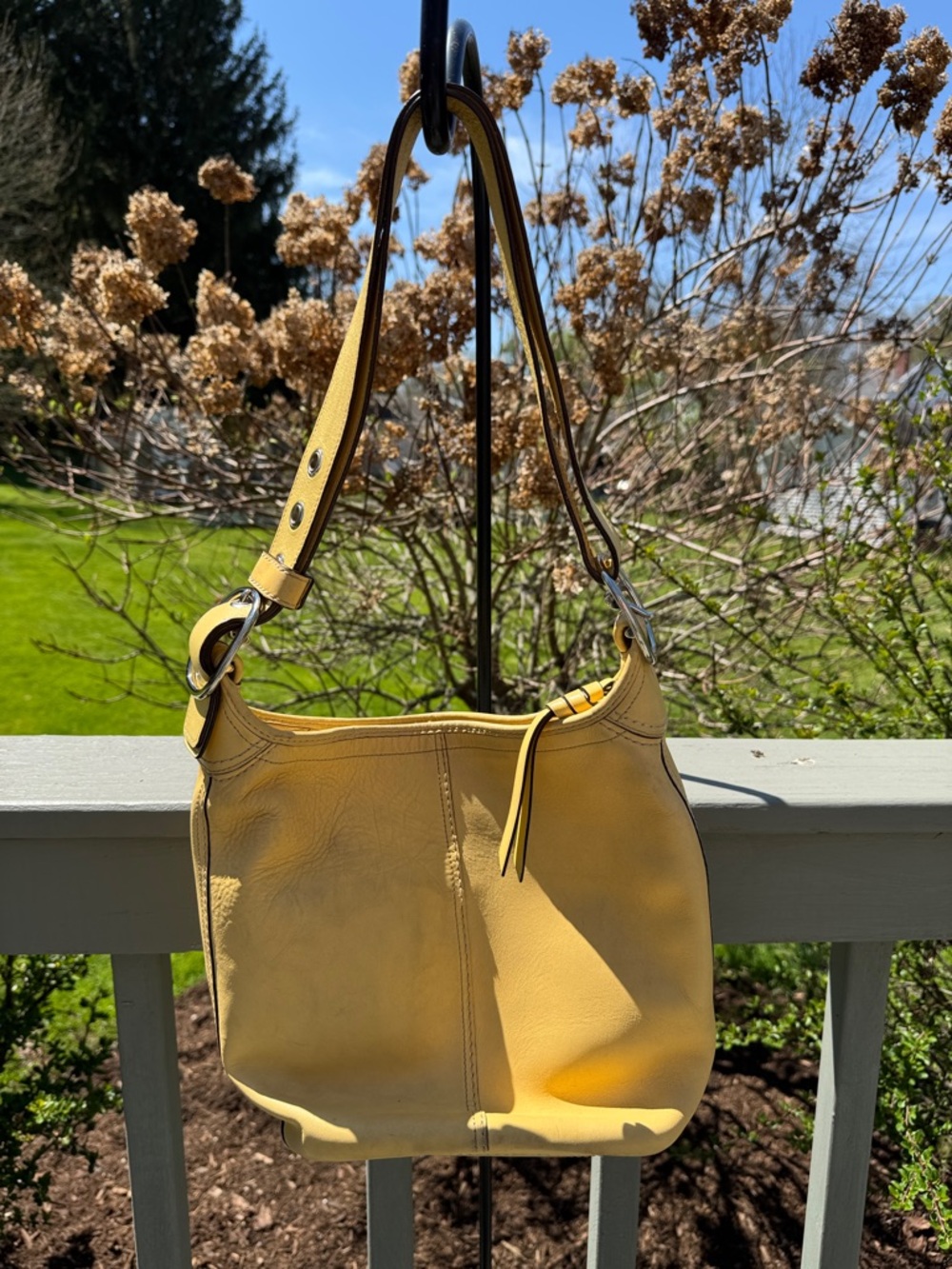 Vintage 2008 Coach Bleeker Bucket Duffle Yellow Leather Shoulder Bag